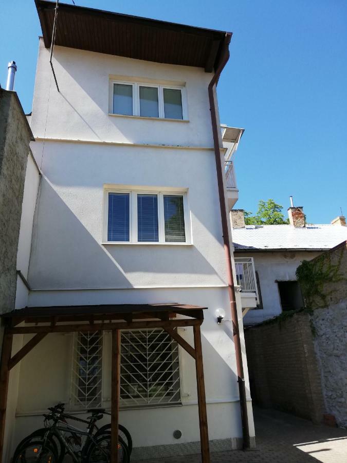 Pension U Kostela Cesky Brod Exterior foto